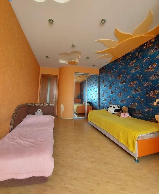 продажа трехкомнатной квартиры номер A-173679 в Киевском районе, фото номер 8